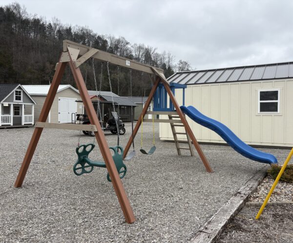 Wooden Playset — photo 2
