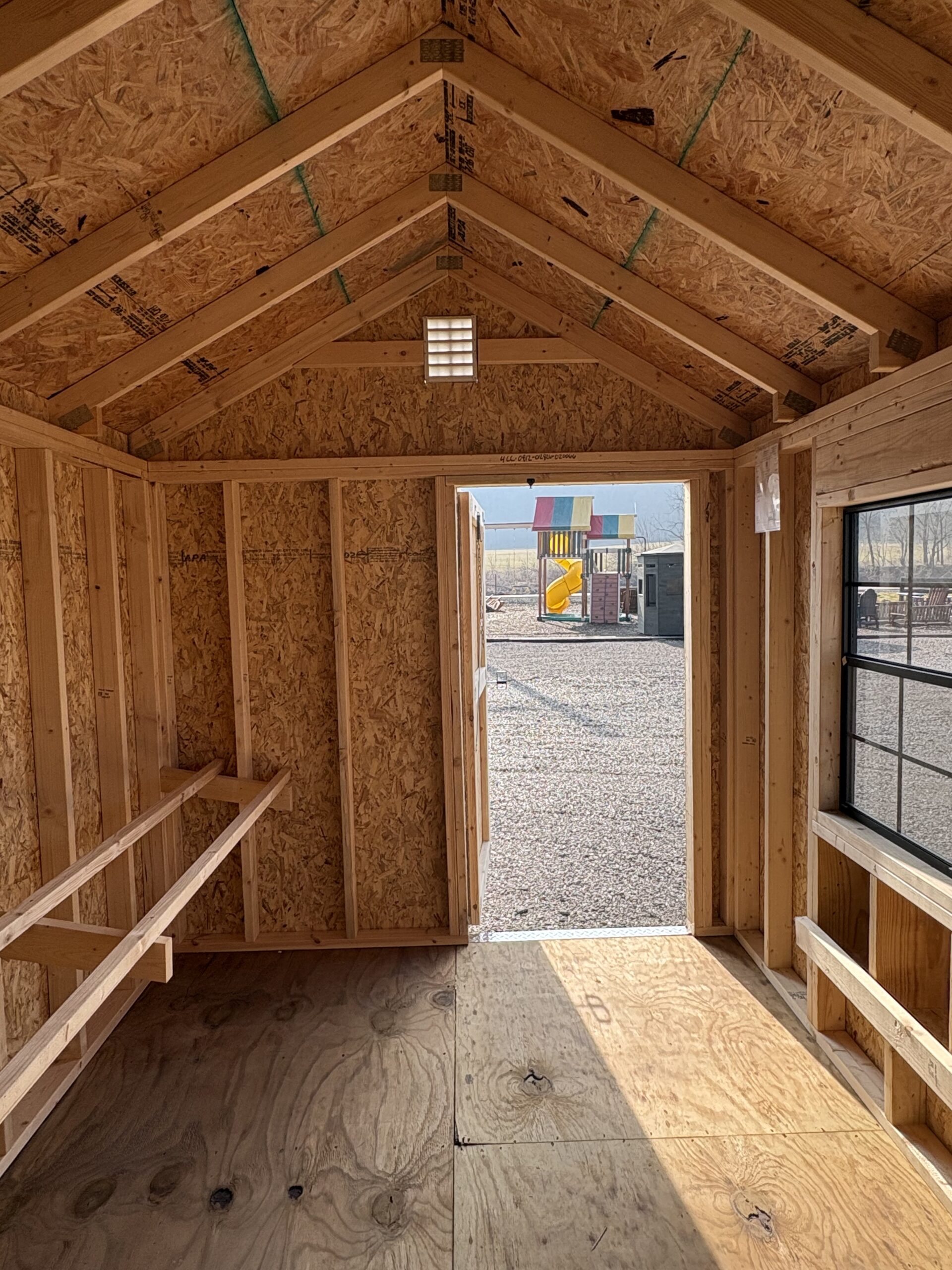 IMG_0934 - Esh's Utility Buildings