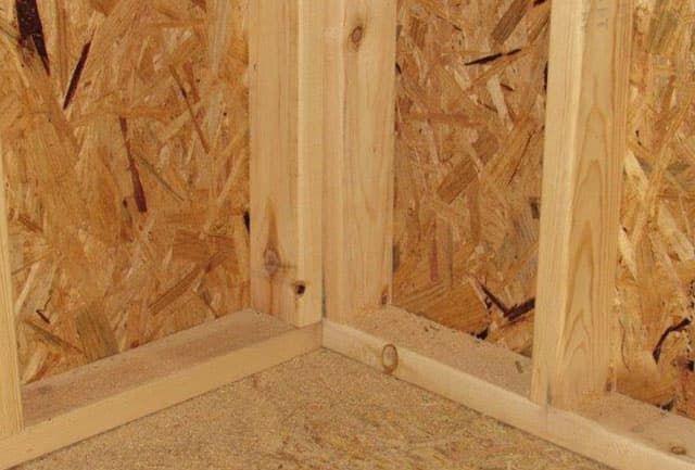 Inside corner framing on a quality storage building